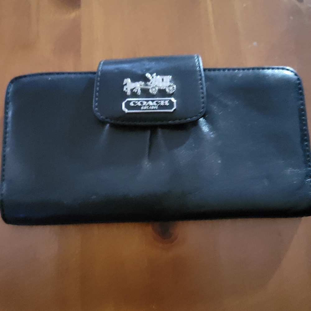 COACH BLACK WALLET